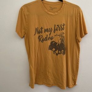 Show me your mumu graphic tee